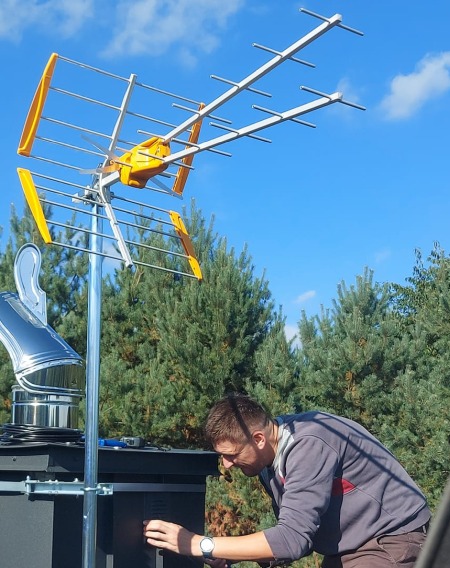 Montaż i Ustawienie Anteny Telewizji Naziemnej do odbioru kanału Wydarzenia 24 i MUX1